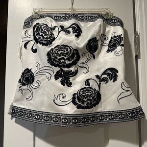 White House Black Market top